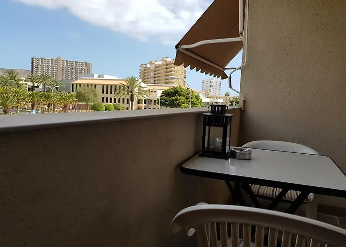 Vv Cristianos Centre * 洛斯克里斯蒂亚诺斯