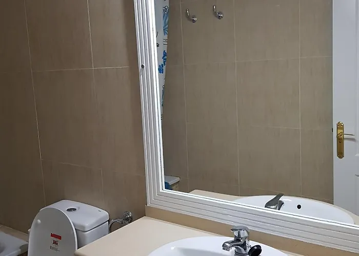 Vv Cristianos Centre