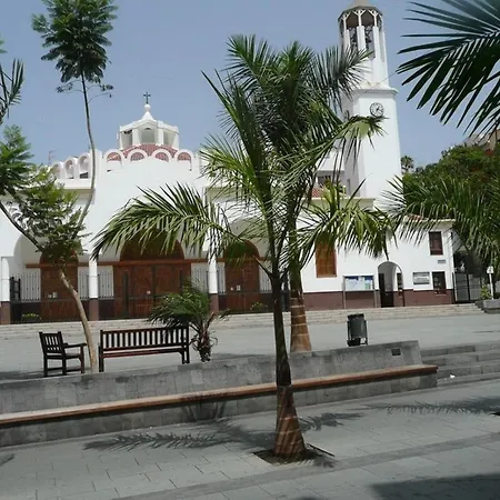 Cristianos Plaza Centre شقة
