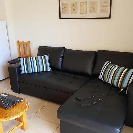 Vv Cristianos Centre *