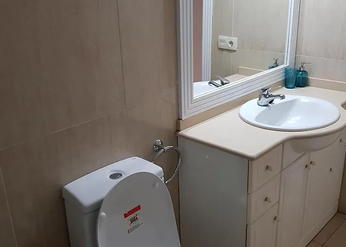 Vv Cristianos Centre דירה